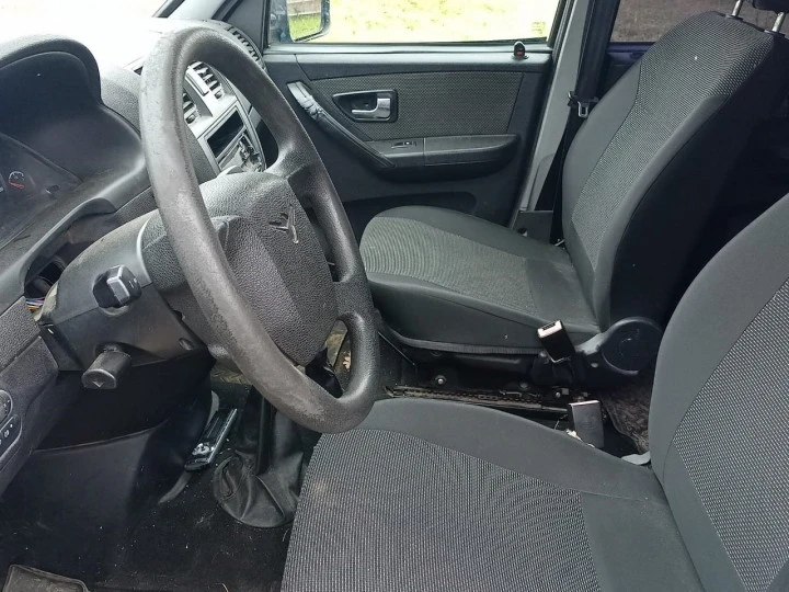 Автомобиль UAZ PICKUP