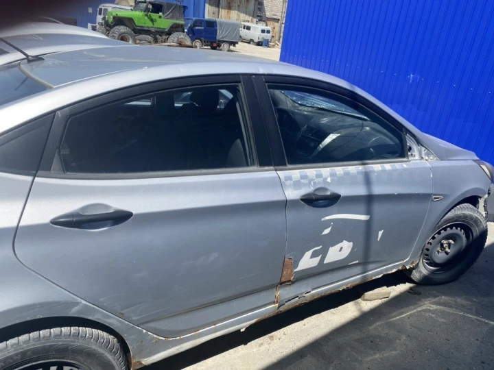 HYUNDAI SOLARIS, 2012 года