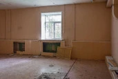 Имущественный комплекс в составе из 3 зданий обшей площадью 3 024 кв.м. и земельного участка площадью 11 785 кв.м.
