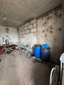 Жилое помещение (квартира), пл. 47,5 кв. м., этаж 4, кад. номер: 50:49:0010103:2329, адрес: Московская обл., г. Звенигород, кв-л Маяковского, д. 19а, кв. 14. В соответствии с выпиской из домовой книги от 13.04.2026, зарегистрированные лица отсутствуют.