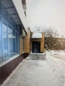 Доли 2800/12346 в праве собственности на нежилое помещение общей площадью 1 234,6 кв. м в г. Орехово-Зуево Московской области.