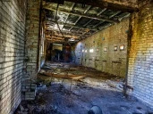 Участок 10 сот. со зданием под снос в Комарово