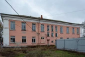 Земельный участок площадью 2 495 кв.м., категория земель: земли населенных пунктов, кад.№: 48:04:1030125:13 с объектами недвижимости по адресу: Липецкая обл., Добринский р-н, с. Талицкий Чамлык, ул. Советская, д.37