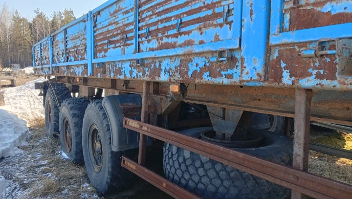 Полуприцеп тяжеловоз ЧМЗАП-99065