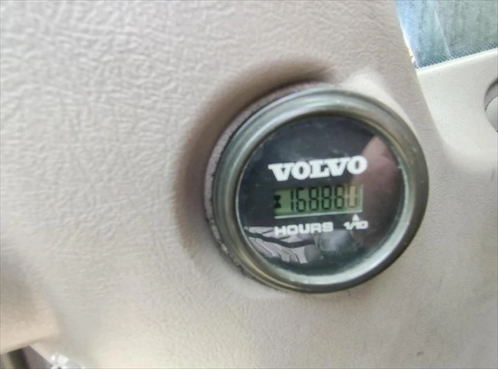 Продается экскаватор VOLVO  EC750DL, 2021 года выпуска,  Кемеровская область, Прокопьевский р-н, п. Калачево
