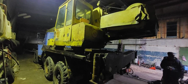 Кран автомобильный КС-45721 (692901).