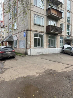Продается нежилое помещение, площадью 108,1кв. м, г. Красноярск, ул. Ключевская, д. 89