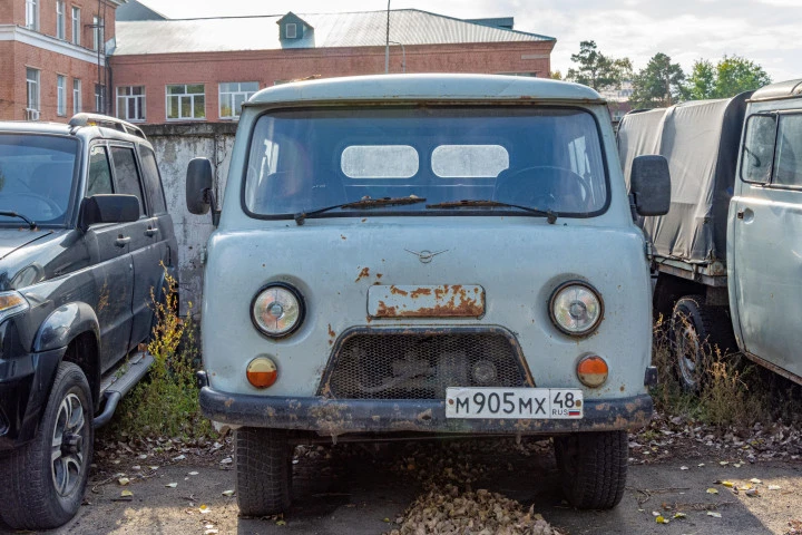 Грузовой автомобиль марка, модель УАЗ-390945, 2014 года выпуска, идентификационный номер (VIN): XTT390945E0208952, модель, № двигателя: 409110*Е3022278, цвет кузова  белая ночь