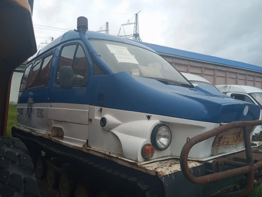 Гусеничный снегоболотоход ГАЗ-3409-Бобр