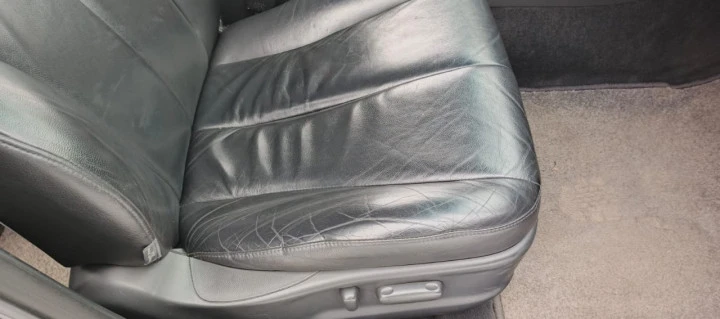 Автомобиль легковой TOYOTA CAMRY