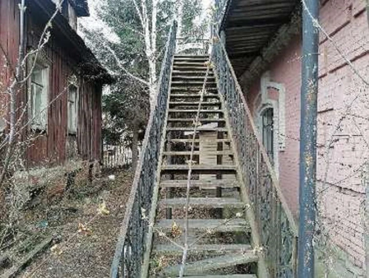 Здание ОКН, с земельным участоком. Адрес: Республика Башкортостан, г. Уфа, Кировский район, ул. Октябрьской Революции, 70/1