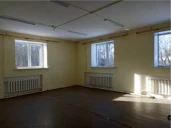 Здание, 1-эт. 471,7 кв.м на земельном участке 4064 кв.м, сооружения: Ярославская область, Угличский район, д. Шишкино