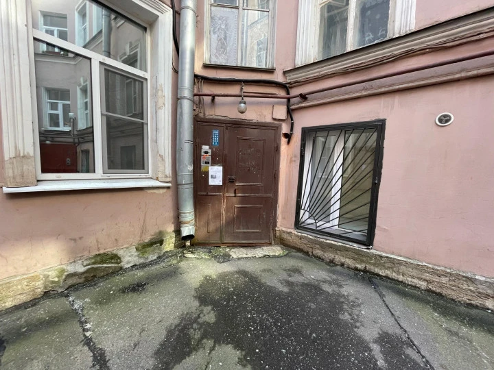 Помещение 39,4 кв.м на Гороховой ул.
