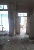 Здание 2316,1 кв.м и земельный участок 3536 кв.м, расположенные по адресу: Российская Федерация, Московская область, м.о. Истра, г. Дедовск, ул. Больничная, д. 5, к. 1
