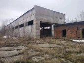Нежилое строение , общей площадью 721,9 кв.м., с  земельным  участком, общей площадью 5 997 кв. м, расположенные по адресу: Тюменская обл, Тобольск, БСИ-2-квартал 3 тер,  лит. 9.