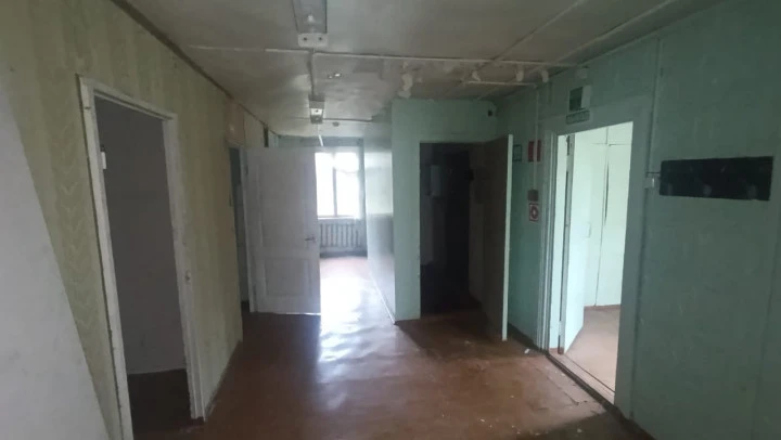 Имущество, находящееся в собственности Ярославской области, расположенное по адресу: Ярославская область, м. р-н Угличский, с.п. Головинское, д. Ульянкино, ул. Молодежная, зд. 4, с земельным участком