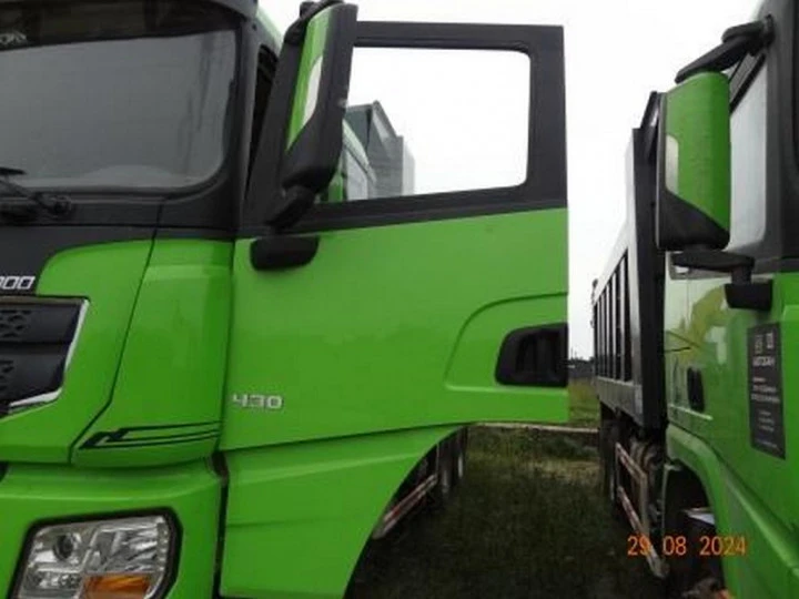 Специализированный, автомобиль - самосвал SHACMAN SX32586V384, 2023, Идентификационный номер: LZGJR4V4XPX003723, принадлежащий Продавцу на праве собственности, что подтверждается Договором купли-продажи № ОВ/Ф-255982-01-01-С-01 от 23.03.2023 г.
