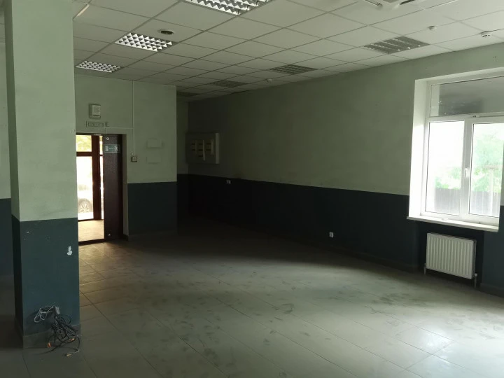 Нежилое помещение в г. Краснодаре, 246,5 кв. м, в  г. Краснодар, Северная ул., д. 425