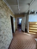 Нежилое здание, 1-этажное, площадь 41,5 кв.м, земельный участок, площадь 633 кв.м:  Ярославская область, МО Переславль-Залесский, село Новоселье, ул. Центральная, д. 1