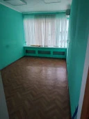 Здание общей площадью 172,2 кв.м и земельный участок, расположенные  по адресу: Ханты-Мансийский автономный округ  Югра, Березовский муниципальный район, пгт. Березово, ул. Быстрицкого, д.42