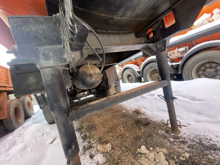 Полуприцеп-цистерна 964841, 2015 года выпуска, VIN X8A964841F0000002, Адрес: г. Казань, ул. Автосервисная, д. 6.