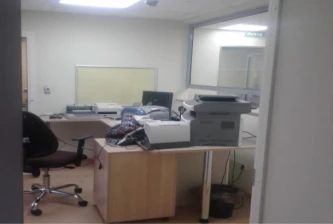 Нежилое помещение 35,8 кв.м. и право аренды земельного участка в Тамбовской области, п. Красный Куст