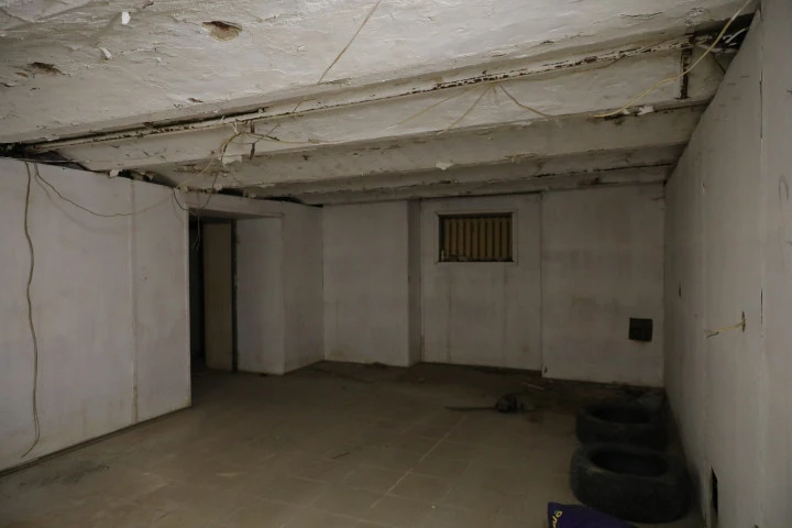Право аренды помещения площадью 1 670,5 кв. м в Апраксином дворе