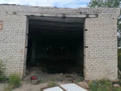 Здание гаража 252,4 кв.м, земельный участок 754 кв.м: Республика Коми, Княжпогостский округ, г. Емва, ул. 60 лет Октября, д. 2а