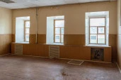 Имущественный комплекс в составе, которого: земельный участок, общей площадью 5 583 кв.м., кадастровый номер: 48:11:0470166:12, 2 здания и 2 сооружения, в т.ч. здание объекта культурного наследия «Здание торгового техникума», конец XVIII-начало XIX в.