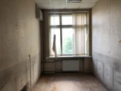 Нежилое помещение 66 кв. м, расположенное по адресу: Московская область, Одинцовский район, г. Кубинка, Наро-Фоминское шоссе, д. 9, пом. 5