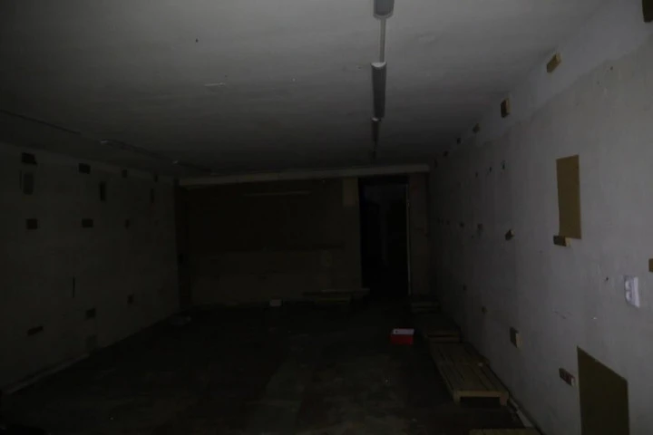 Право аренды помещения площадью 2304,8 кв. м в Апраксином дворе.