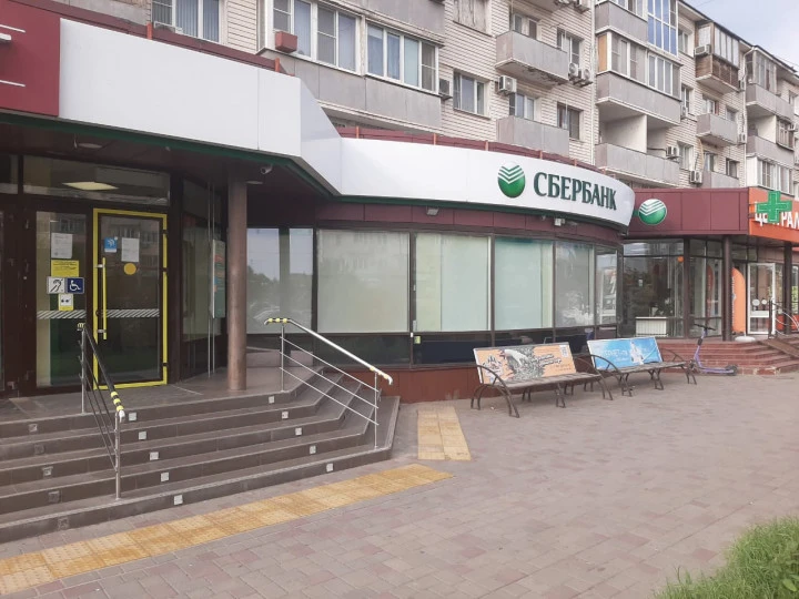 Продажа нежилого помещения площадью 383,4 кв. м в г. Астрахань