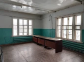 Нежилое здание, 1-этажное, площадь 106 кв.м, земельный участок, площадь 500 кв.м:  Ярославская область, р-н Переславский, с. Дмитриевское, ул. Школьная, д. 13