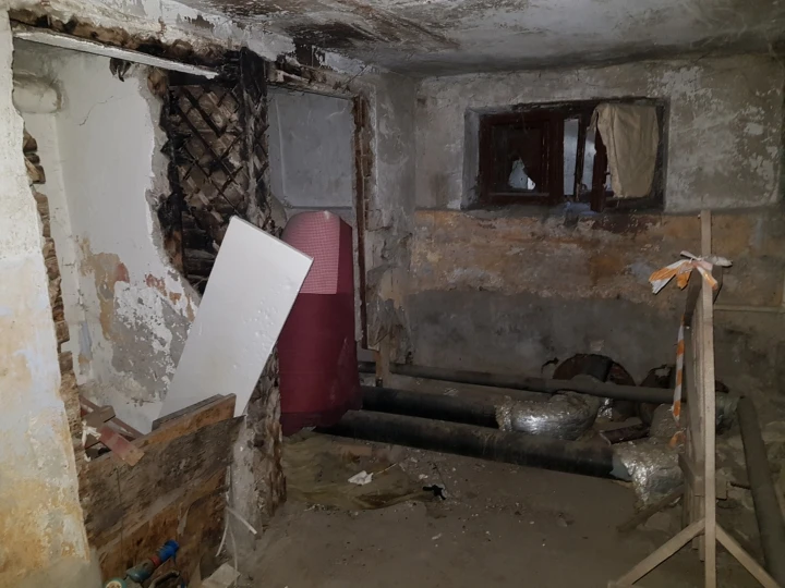 Помещение 49 кв.м на Васильевском острове.