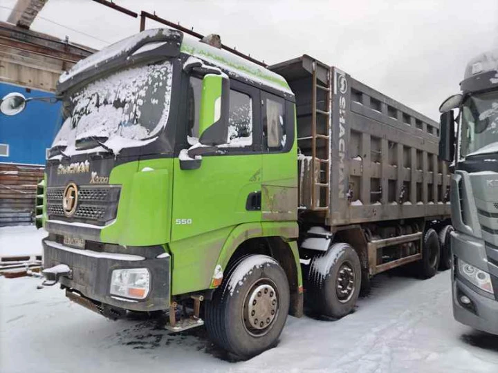 Специализированный, автомобиль - самосвал SHACMAN SX33186V366, 2022, Идентификационный номер: LZGJX4Z65NX027197, принадлежащий Продавцу на праве собственности, что подтверждается Договором купли-продажи № ОВ/Ф-87172-10-01-С-01 от 10.10.2022 г.