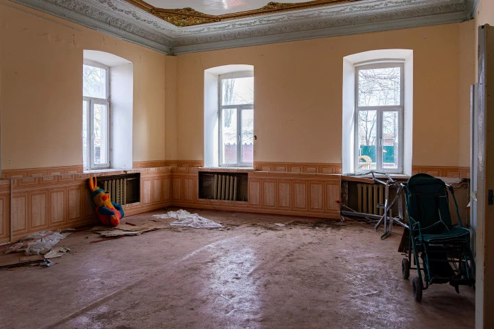 Нежилое здание (ОКН) 686 кв.м. с земельным участком в г. Данков Липецкой области.