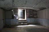 Право аренды помещения площадью 58,1 кв. м в Апраксином дворе.