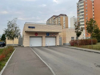 Машиноместо в наземном паркинге на ул. Рудневка, д. 13, ВАО, Москва