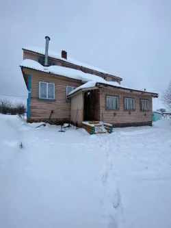 Жилой дом, 48,8 кв. м, Республика Башкортостан,м. р-н Архангельский, с.п.  Краснозилимский сельсовет, д.Кысынды, ул. Центральная, д. 22.Земельный участок - 2 740 кв. м, местоположение установлено относительно ориентира, расположенного в границах участка.