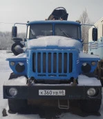 Тягач седельный с краном-манипулятором на базе УРАЛ 4320