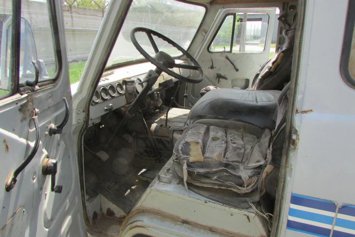 Грузовой УАЗ-39099