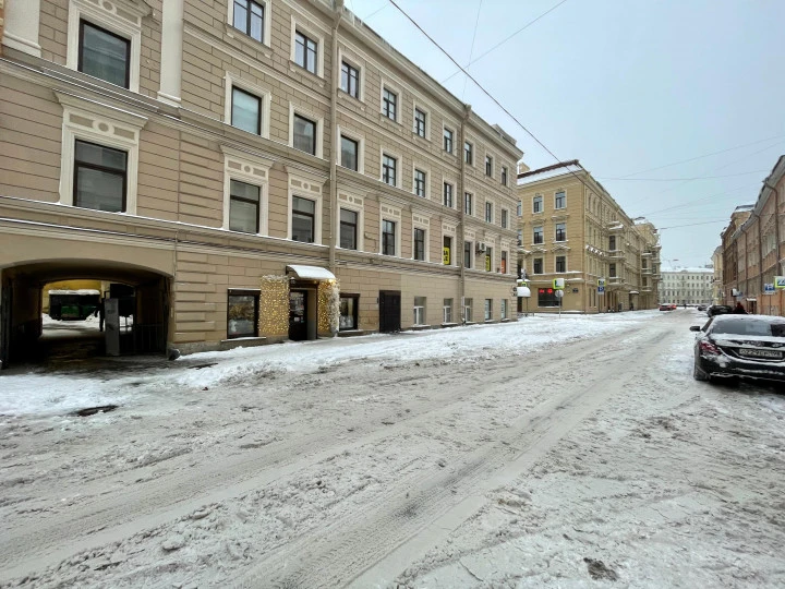 Подвальное помещение 71,2 кв.м у метро Садовая