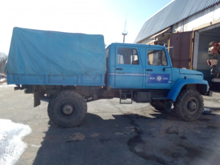 Бортовой автомобиль 3813 DD