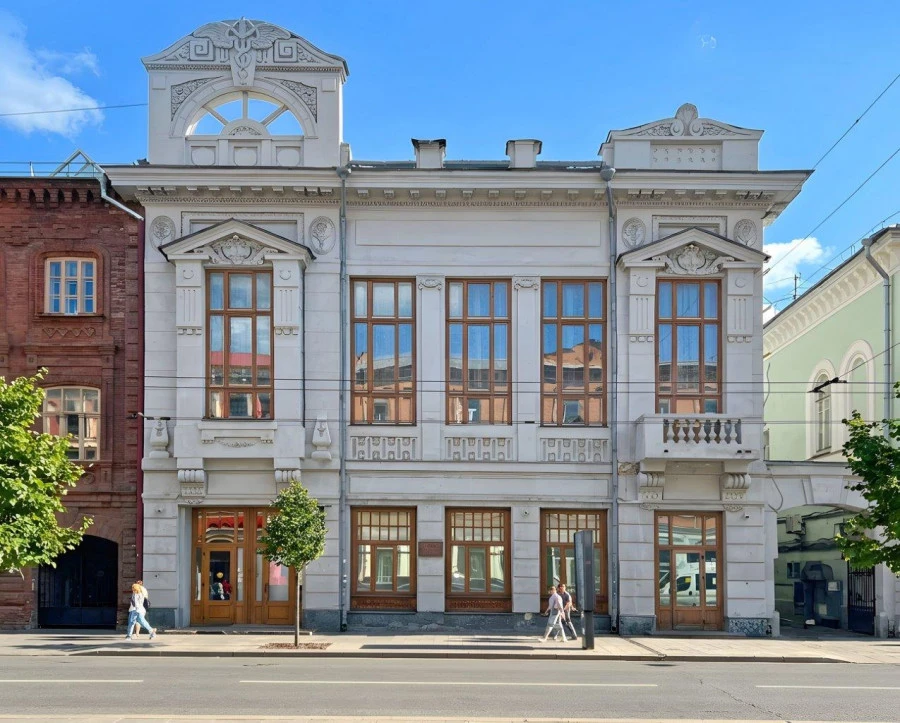Здание Управления сберкасс в центре Самары  продано с превышением почти в два раза
