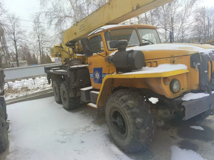 Специальный автокран  КС-35714 УРАЛ-5557