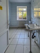 Здание больницы площадью 1 022,9 кв.м. и земельный участок площадью 29 110 кв.м. по адресу: Липецкая область, Становлянский муниципальный округ, с. Ламское, ул. Школьная, д. 20