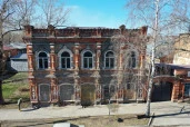 Нежилое здание, общей площадью 255 кв. м, Красноярский край, г. Ачинск, ул. Комсомольская, дом 10