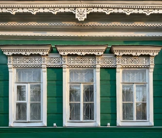 Здание ОКН с зем. участком 4 385 кв.м в центре г. Переславля-Залесского: Ярославская область, г. Переславль-Залесский, ул. Советская, д. 22, с земельным участком