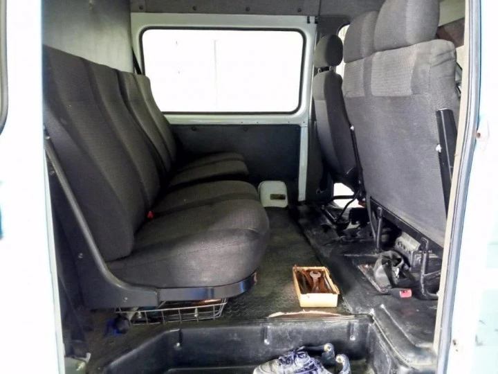 Автомобиль ГАЗ 27527