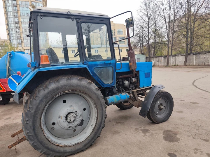 Трактор Беларус-80.1
